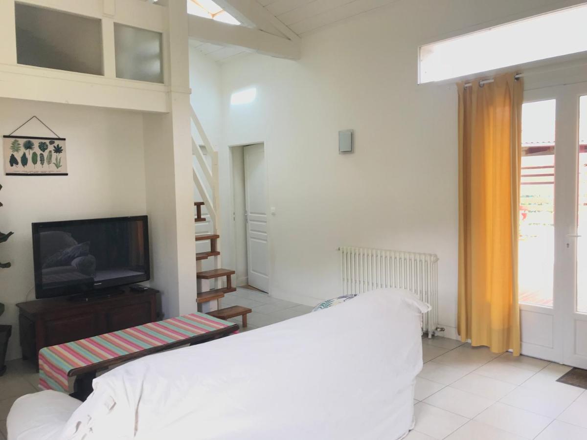 Gite Botiga Saint-Jean-le-Vieux  Kültér fotó